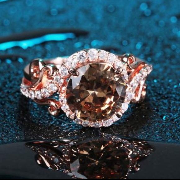 EUC - 18K Rose Gold Plated Champagne Cubic Zirconia Ring by Barzel - Picture 3 of 5